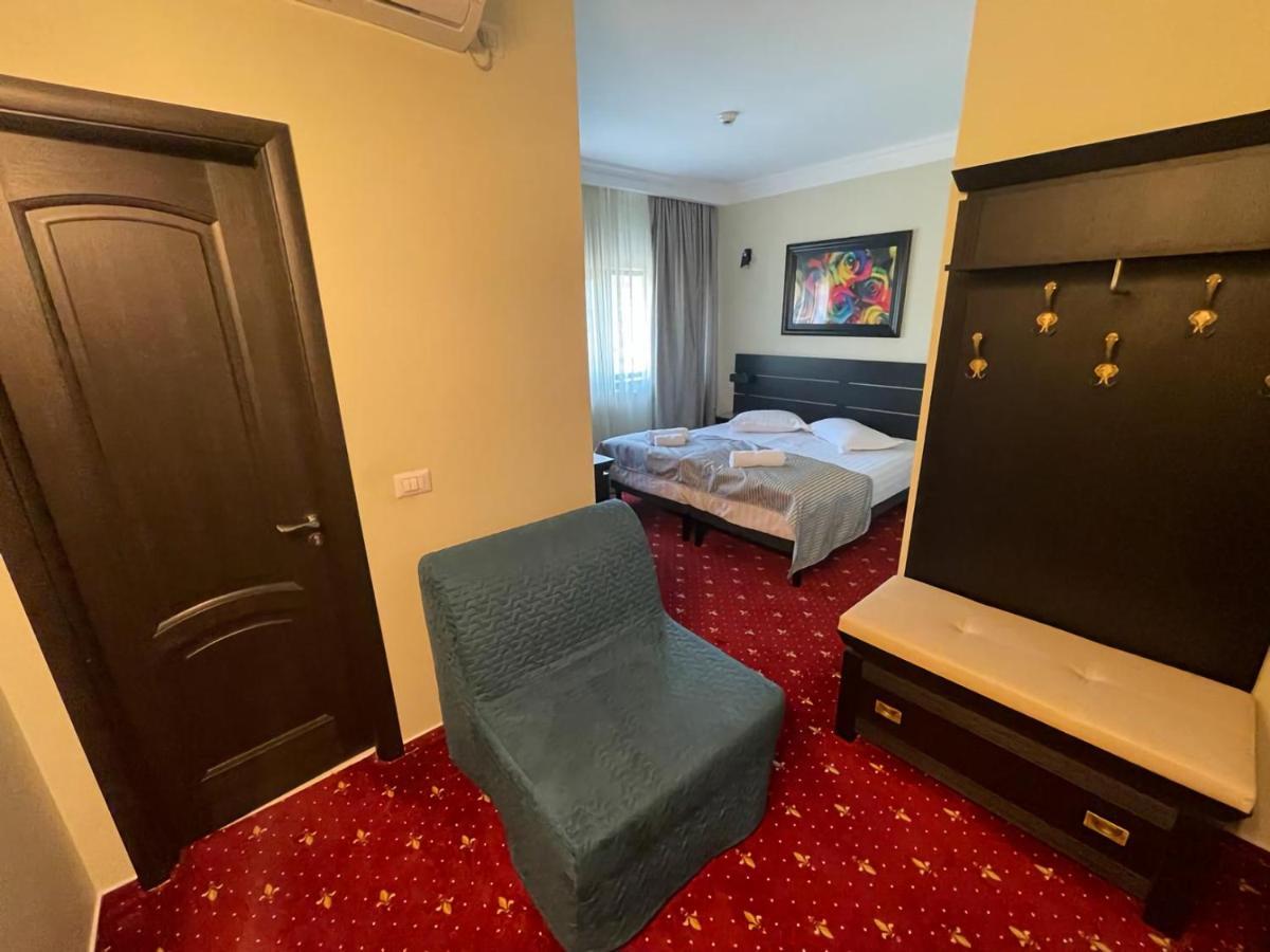 Casa Bucovineana Hotel Suceava Luaran gambar