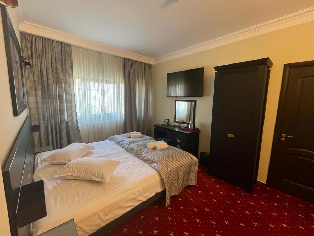 Casa Bucovineana Hotel Suceava Luaran gambar