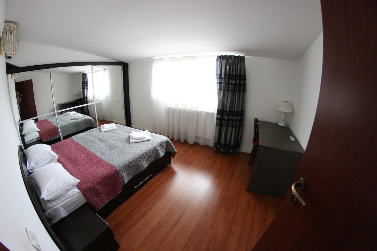 Casa Bucovineana Hotel Suceava Luaran gambar