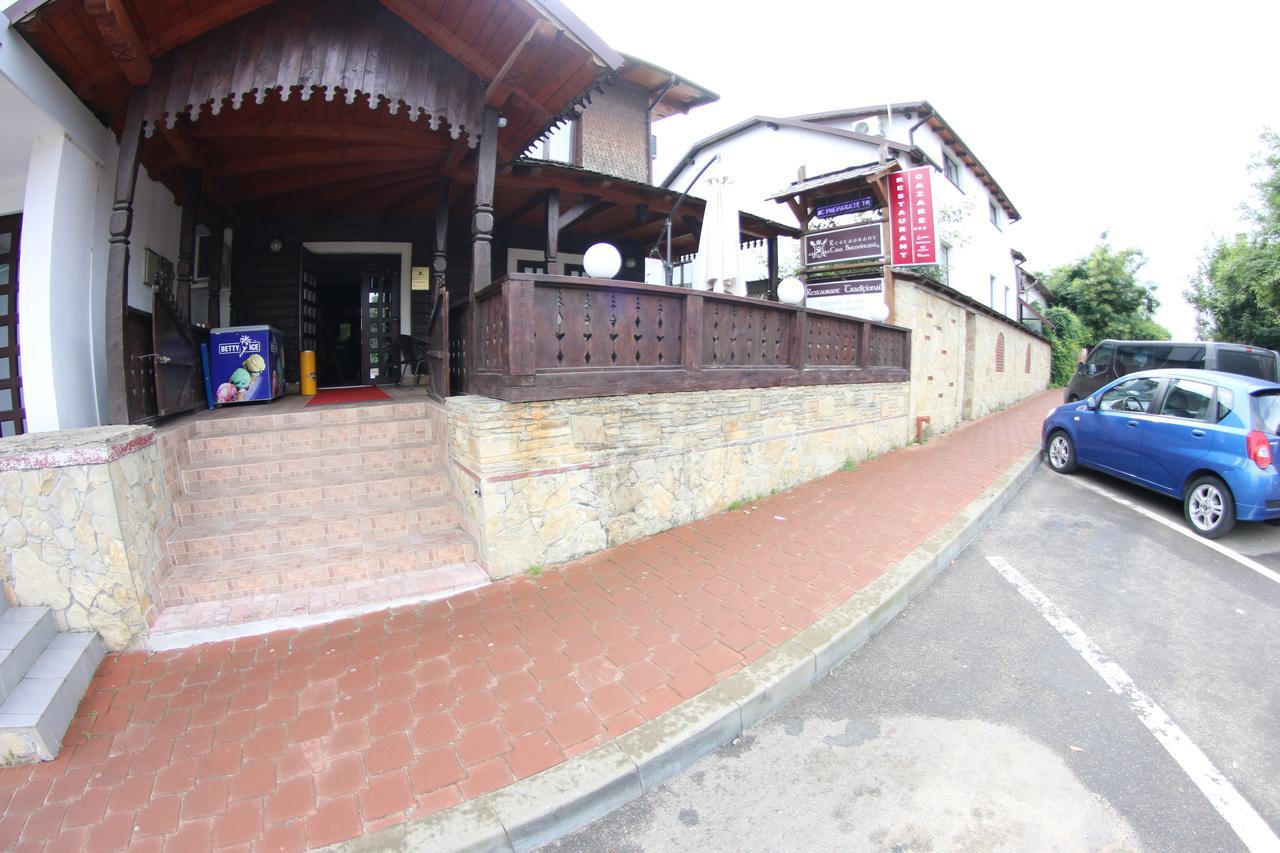 Casa Bucovineana Hotel Suceava Luaran gambar