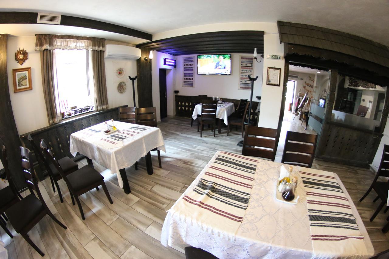 Casa Bucovineana Hotel Suceava Luaran gambar