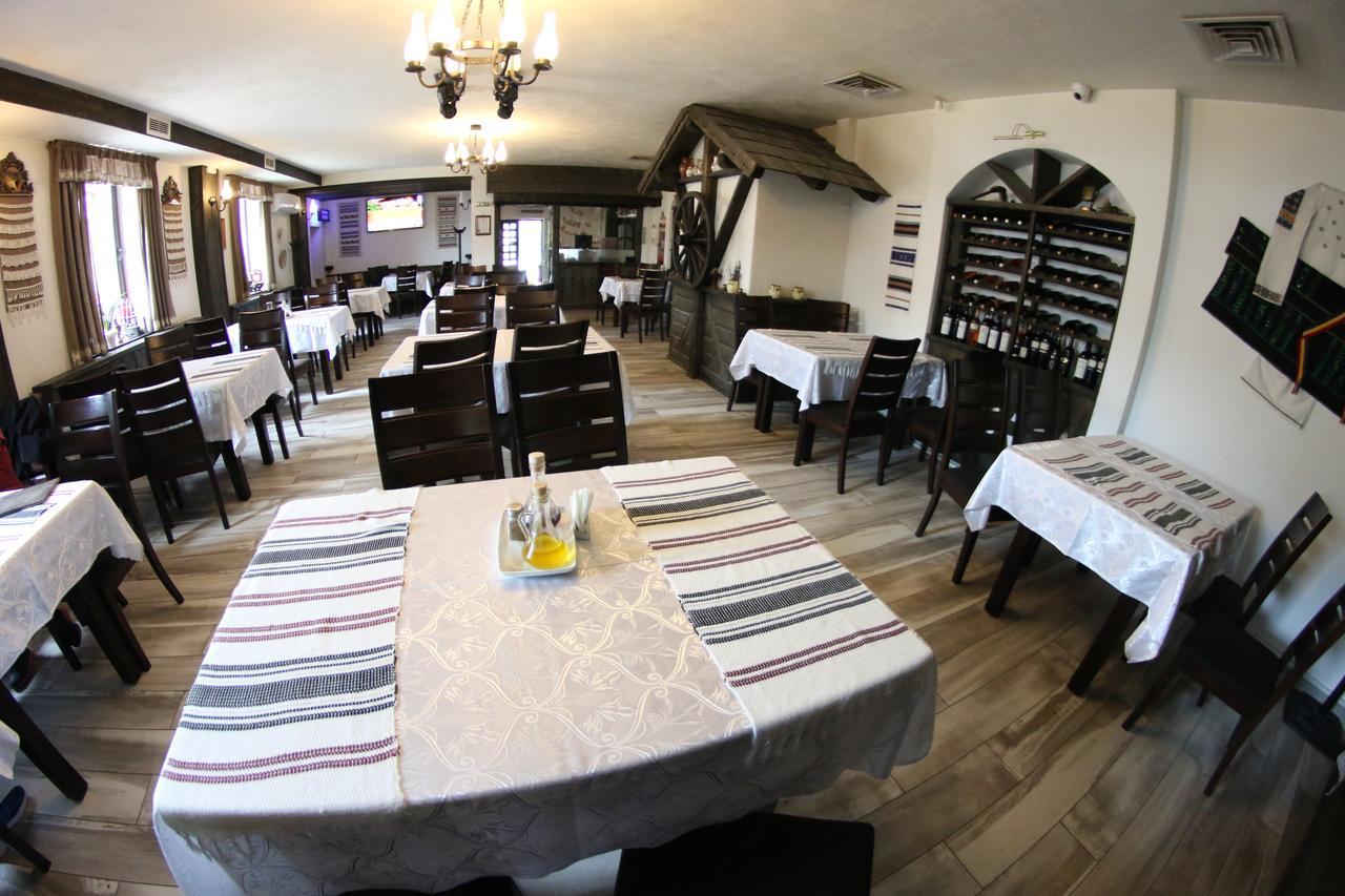 Casa Bucovineana Hotel Suceava Luaran gambar