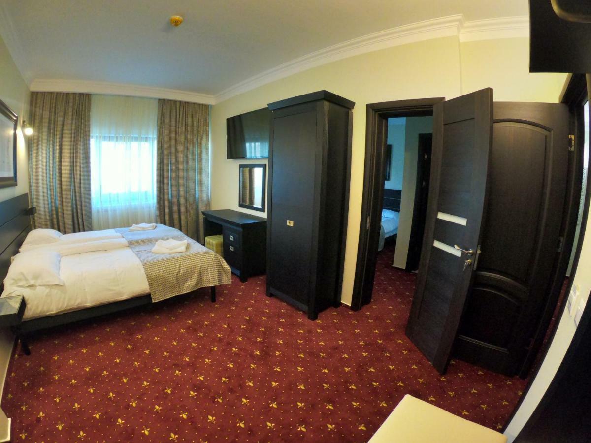 Casa Bucovineana Hotel Suceava Luaran gambar